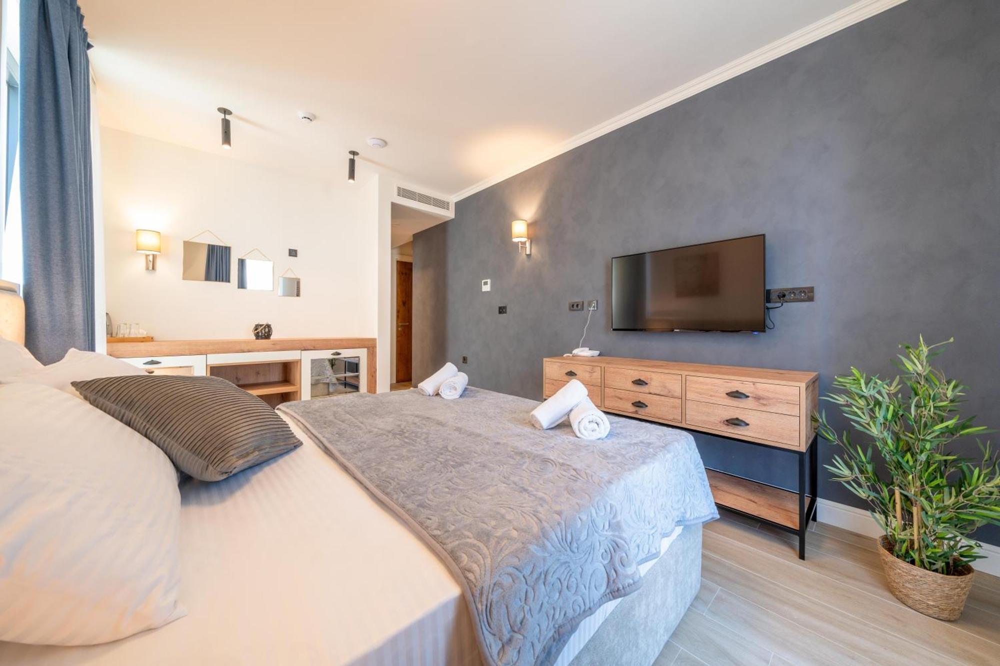 Invictus Hotel Budva Exterior foto