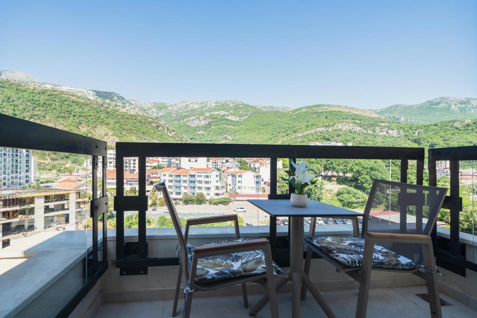 Invictus Hotel Budva Exterior foto